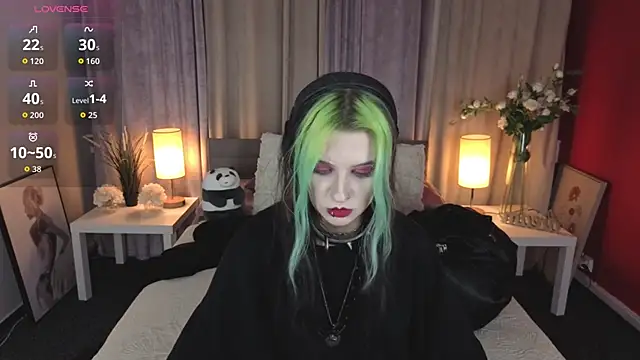 ToxicKittyy online show from 8, 2, 2026