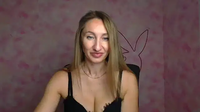 Diana Sweeet  online show from 16, 4, 2026