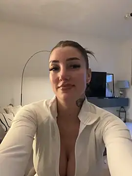 NovaLushhh online show from 20, 2, 2026