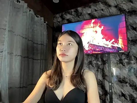 lovely amara19 online show from 18, 1, 2026