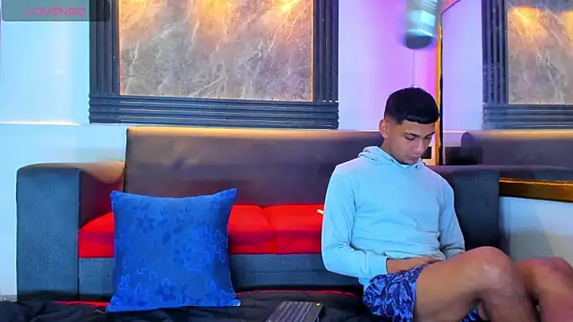 ALEX KEITH26 online show from 18, 4, 2026