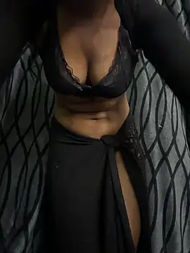 Sassyreyaaa online show from 14, 2, 2026