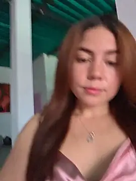 Snapshot of dani_ferreer1 chatting on 15, 5, 2026 dani ferreer1 online show from 15, 5, 2026