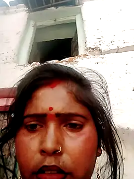 Snapshot of Roshni5050 chatting on 8, 5, 2026 Roshni5050 online show from 8, 5, 2026