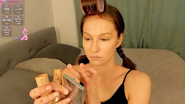 DeonnaHeney online show from 28, 2, 2026