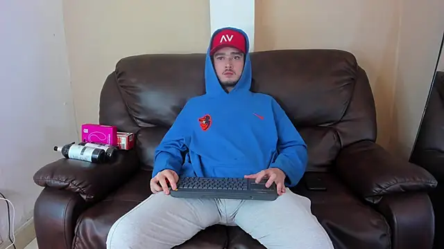 Salvattore Muller online show from 14, 4, 2026