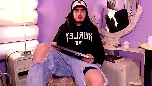 Salvattore Muller online show from 6, 2, 2026