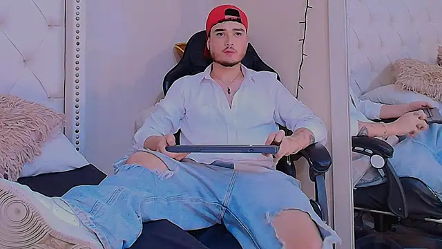 Salvattore Muller online show from 10, 2, 2026