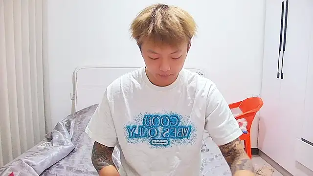 Chocolates-001 online show from 16, 6, 2026