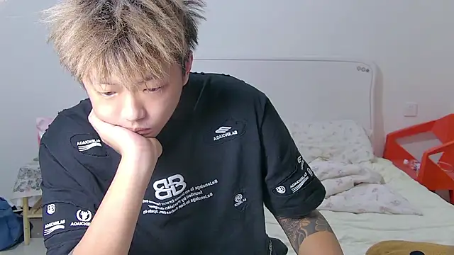 Chocolates-001 online show from 22, 7, 2026