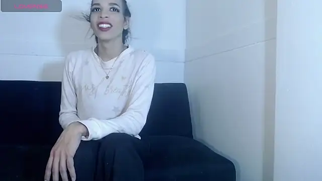 Jessica Ortega online show from 4, 2, 2026