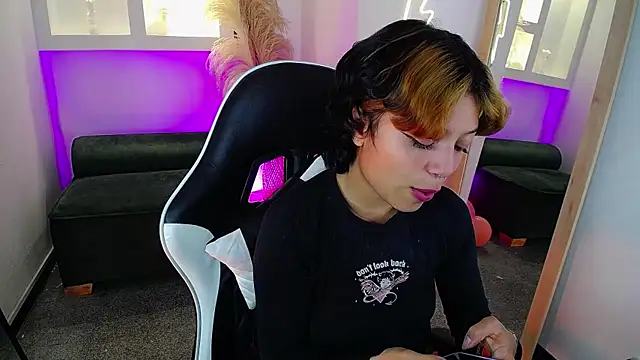 melodyy as online show from 27, 4, 2026