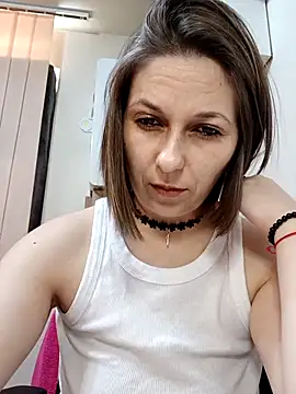 AdaJoy online show from 15, 3, 2026