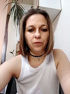 AdaJoy online show from 8, 3, 2026