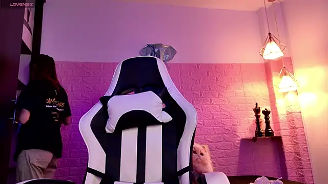 Dulce Stormy online show from 18, 1, 2026