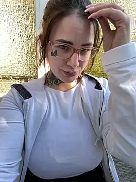 Snapshot of NyxTattoo chatting on 7, 5, 2026 NyxTattoo online show from 7, 5, 2026