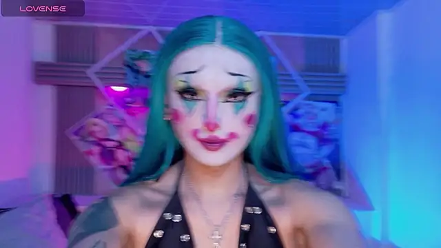 Lisa sparkleee online show from 2, 7, 2026
