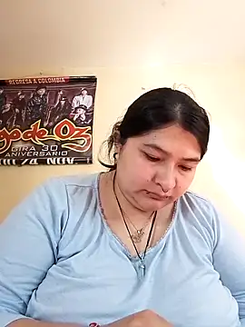 LauraHorny69 online show from 3, 4, 2026