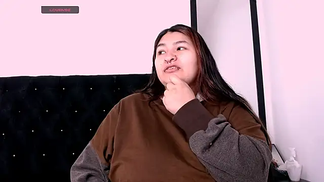 LauraHorny69 online show from 15, 2, 2026