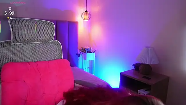 Dakota velvet  online show from 14, 6, 2026