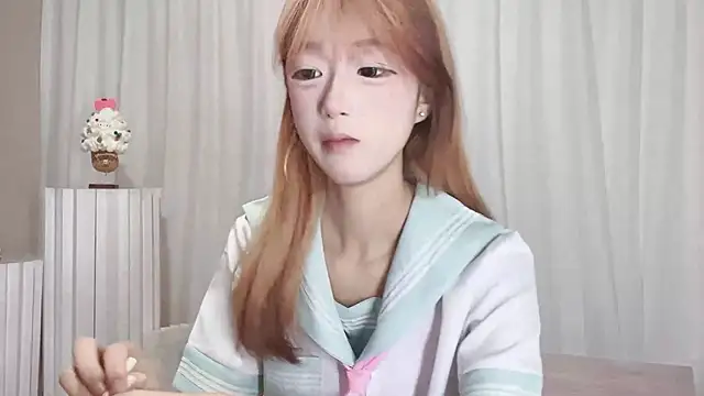 Snapshot of qingqing_love2025 chatting on 22, 5, 2026 qingqing love2025 online show from 22, 5, 2026