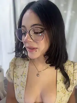 TeaseDollXXX online show from 7, 3, 2026