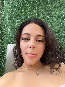 TeaseDollXXX online show from 19, 3, 2026