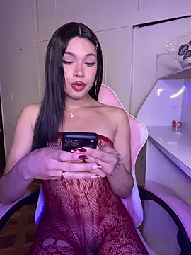 DollCamila online show from 22, 4, 2026