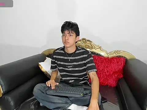 Snapshot of jisus_catt chatting on 15, 1, 2026 jisus catt online show from 15, 1, 2026
