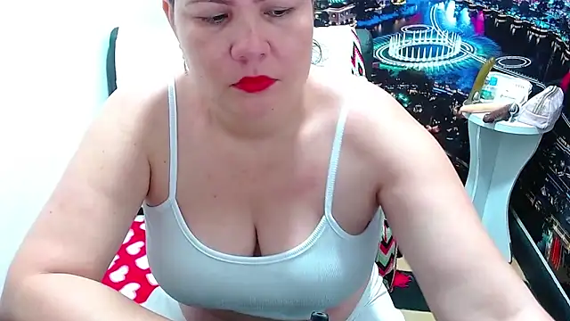 tila nastyy online show from 21, 4, 2026