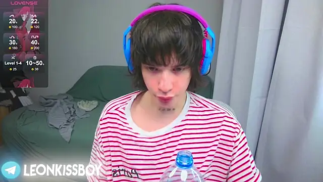 LeonBoykisser online show from 20, 4, 2026