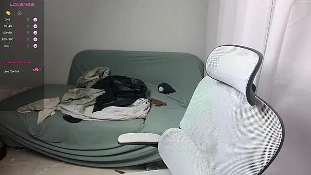 LeonBoykisser online show from 26, 2, 2026