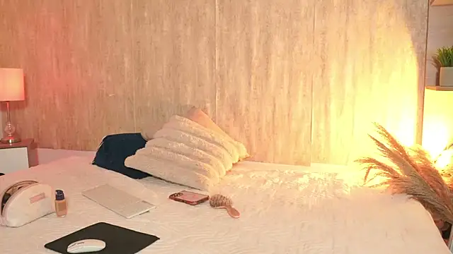 IvySanders online show from 5, 4, 2026