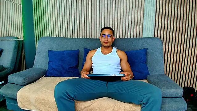 Vans Ross online show from 14, 3, 2026