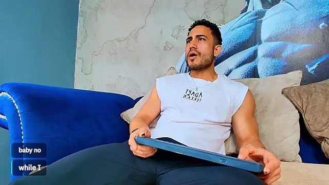 Snapshot of Vans_Ross chatting on 11, 5, 2026 Vans Ross online show from 11, 5, 2026
