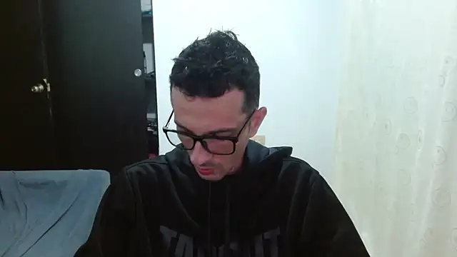 maskguy23 online show from 16, 6, 2026