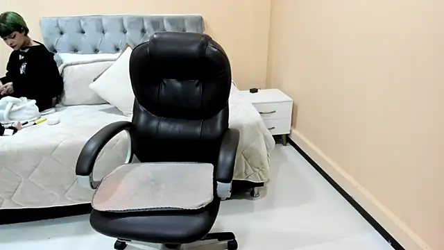 Bela Craxkerr online show from 28, 2, 2026