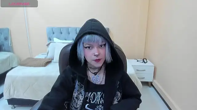 Bela Craxkerr online show from 12, 3, 2026