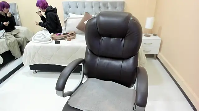 Bela Craxkerr online show from 11, 2, 2026