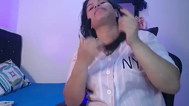 Aurora sanchess online show from 7, 2, 2026