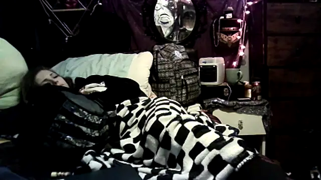 allymoon1369 online show from 13, 4, 2026