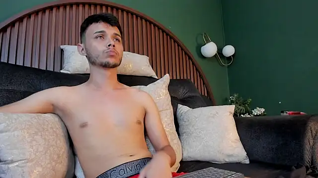 Alhan Twink online show from 29, 3, 2026