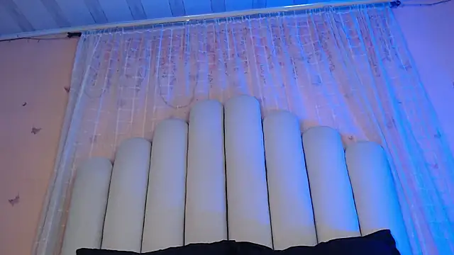 RoseConor  online show from 17, 2, 2026