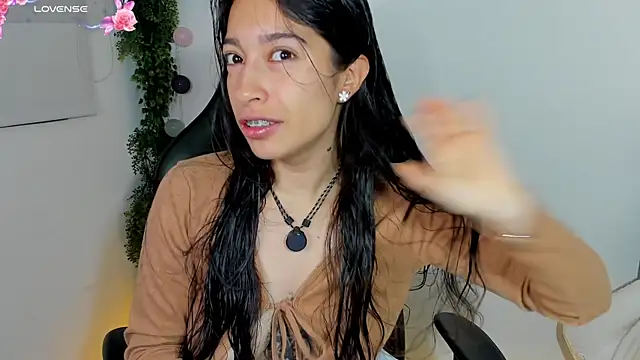 Noaah25  online show from 22, 4, 2026