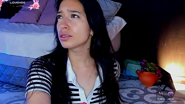 Noaah25  online show from 5, 4, 2026