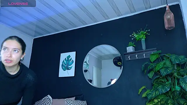 Noaah25  online show from 23, 4, 2026