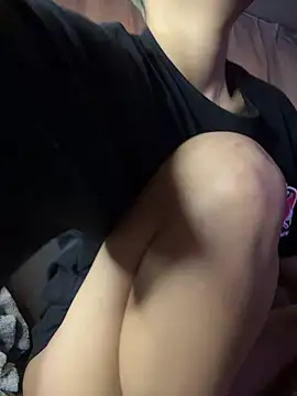 BADBITCHISAKI online show from 3, 4, 2026