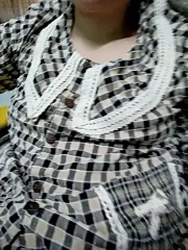 lylinhjim online show from 18, 1, 2026