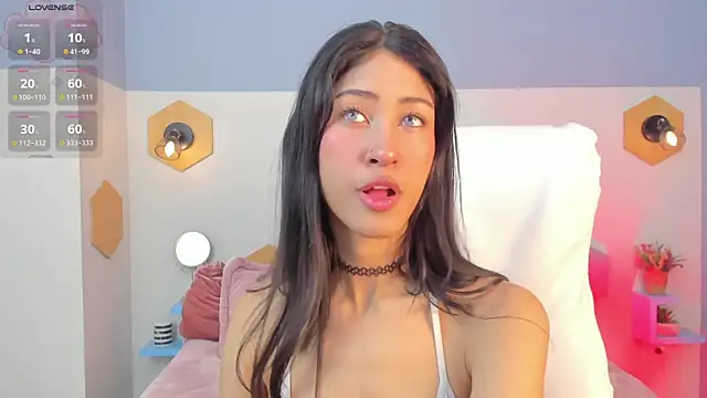 Snapshot of internett_sweetheart chatting on 8, 6, 2026 internett sweetheart online show from 8, 6, 2026