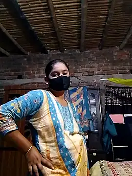 Hot Sweeti online show from 5, 4, 2026